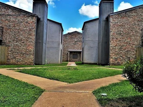 5516 Boca Raton Boulevard , Unit 310, Fort Worth, TX 76112