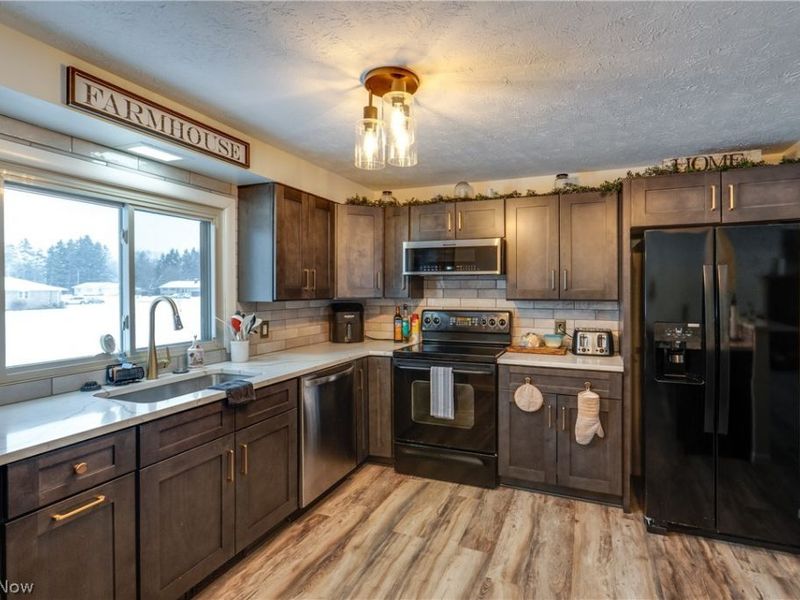 5651 Grafton Road, Valley City, OH 44280 Photo 18