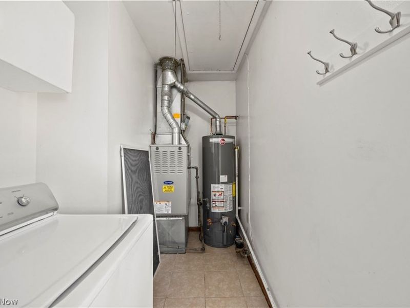 171 S Logan Street, Elyria, OH 44035 Photo 9