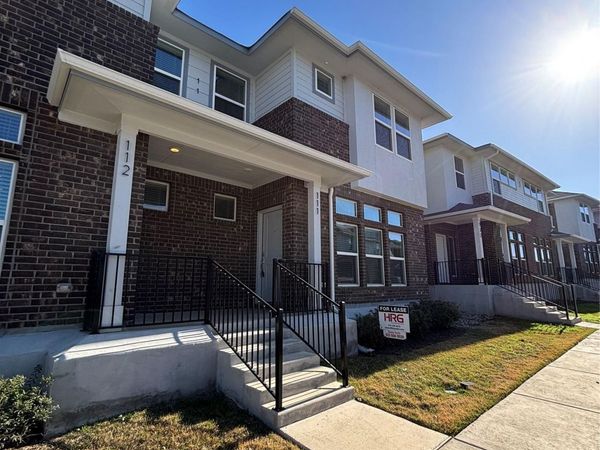 605 W South ST, Unit 111, Leander, TX 78641