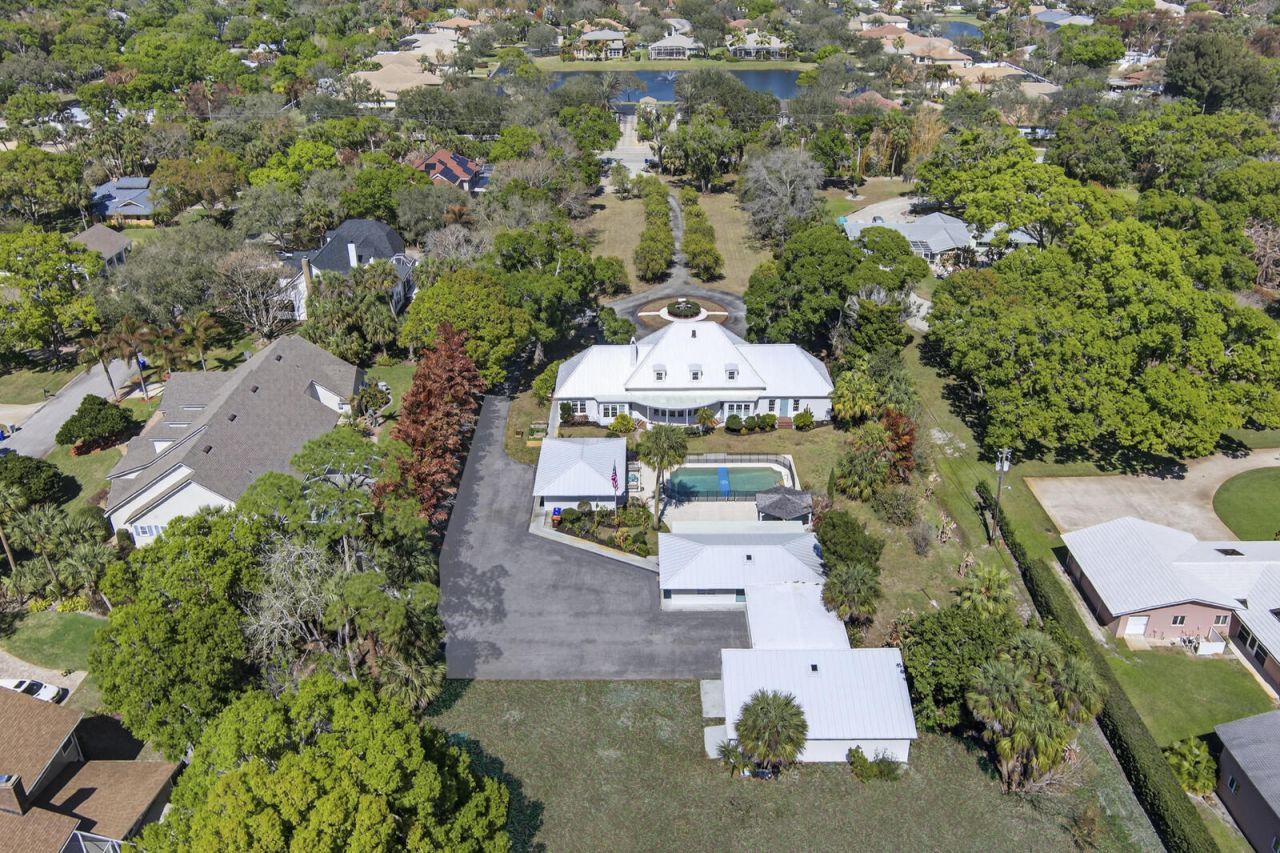 4945 16th Street, Vero Beach, FL 32966 Photo