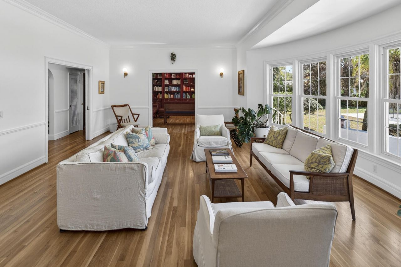 4945 16th Street, Vero Beach, FL 32966 Photo