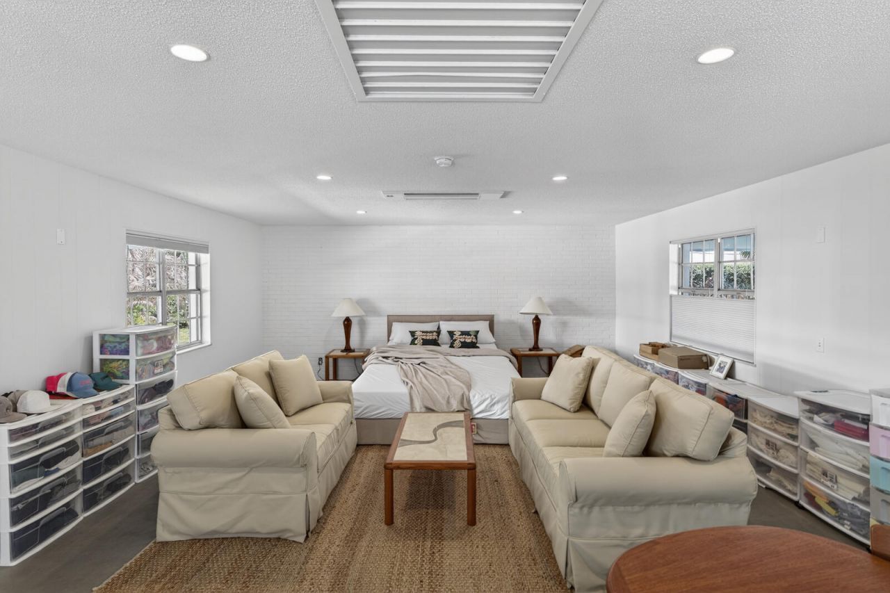 4945 16th Street, Vero Beach, FL 32966 Photo