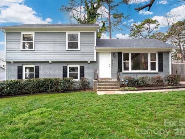 5610 Lawrence Orr Road, Charlotte, NC 28212