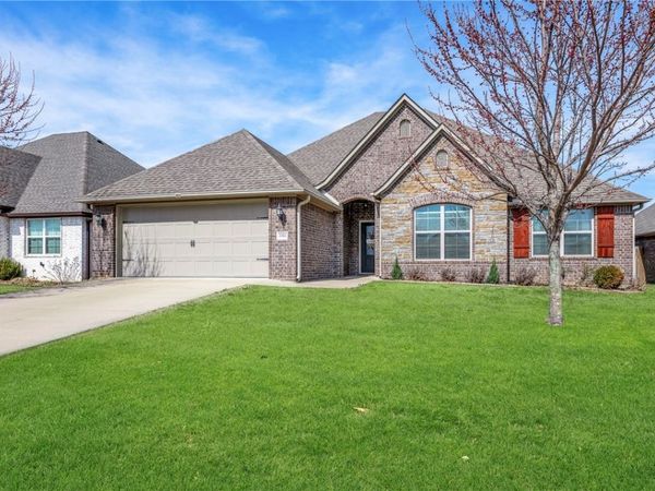 4004 SW Flintstone Way, Bentonville, AR 72713