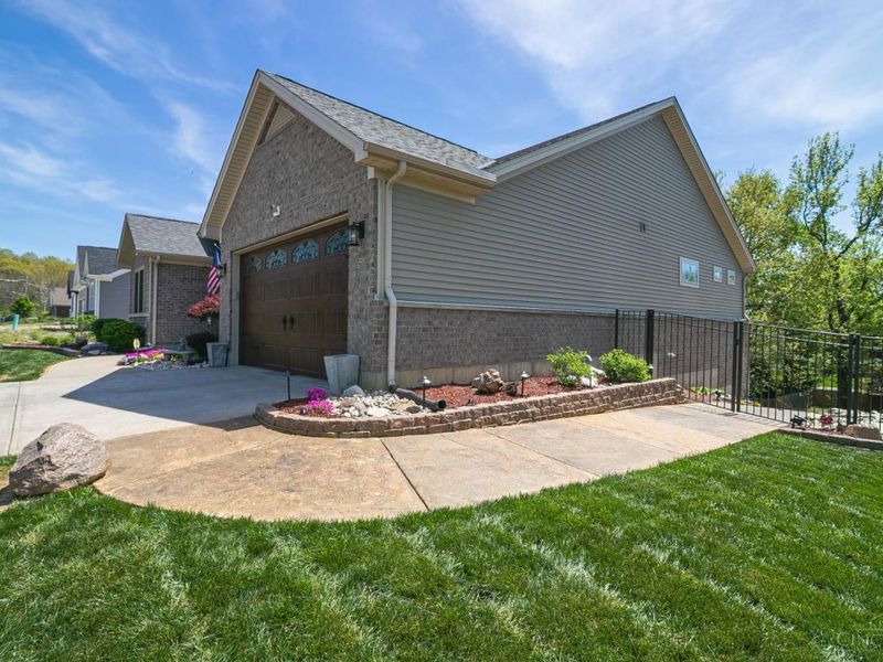 1331 Peregrine Way, Hamilton, OH 45013 Photo 34