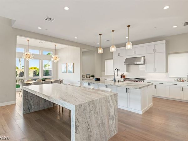 4822 Shady Ridge Drive , Las Vegas, NV 89135