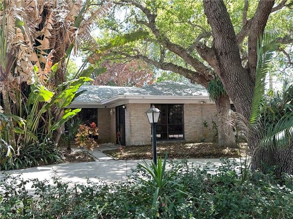 1900 5th Avenue SE, Vero Beach, FL 32962