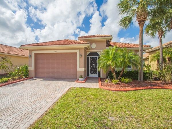 6360 Astor Place, Vero Beach, FL 32966