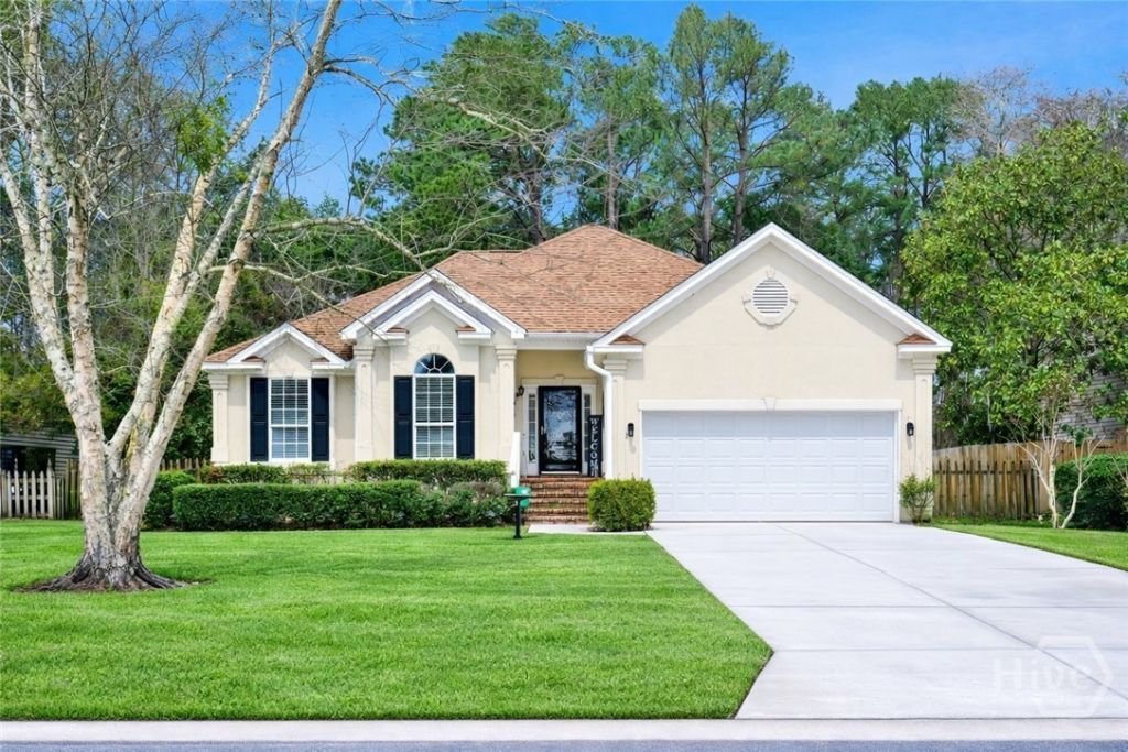 214 Belle Grove Circle, Richmond Hill, GA 31324 Main Photo