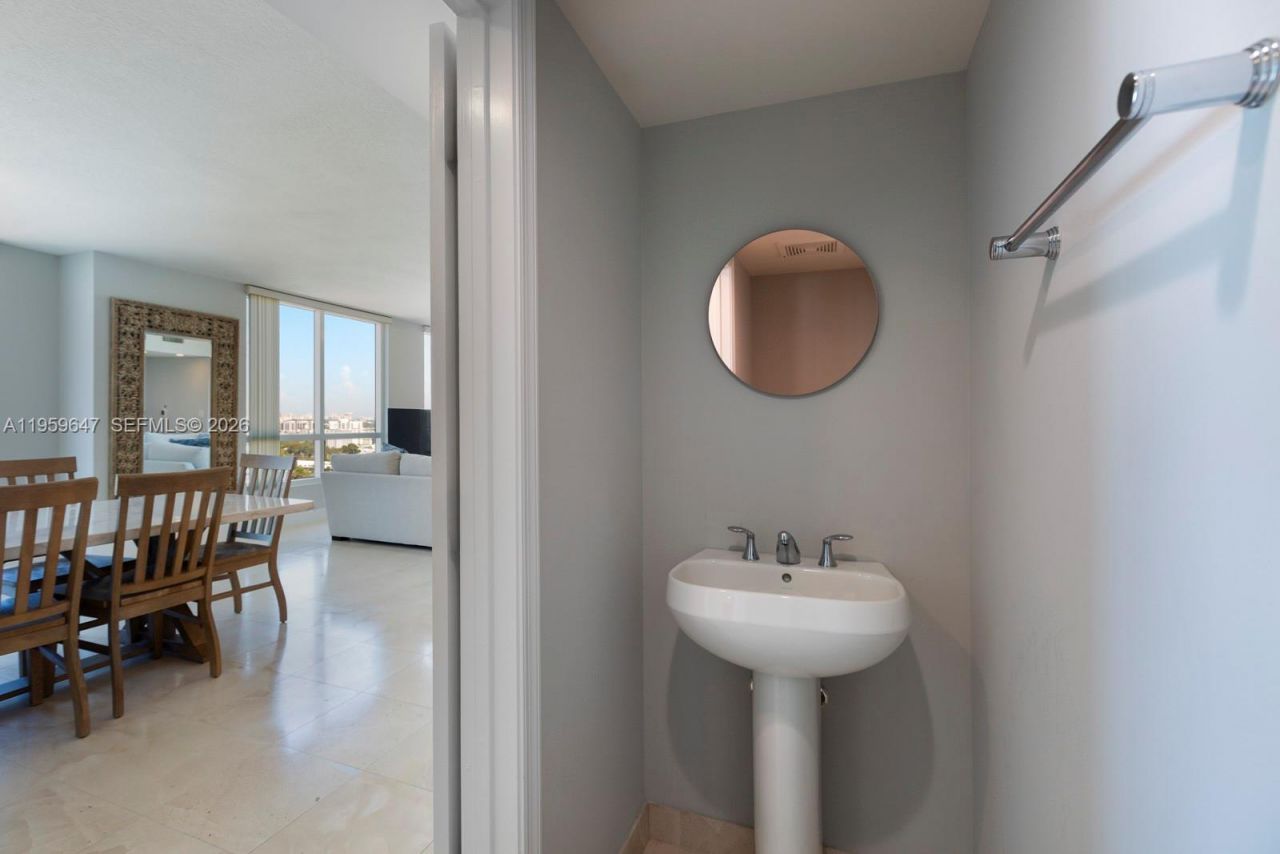 610 W Las Olas Blvd, Unit 2014N, Fort Lauderdale, FL 33312 Photo