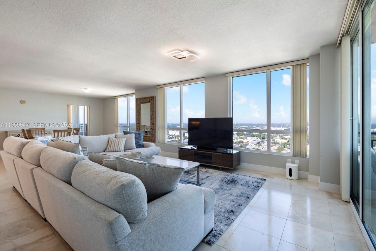 610 W Las Olas Blvd, Unit 2014N, Fort Lauderdale, FL 33312 Photo