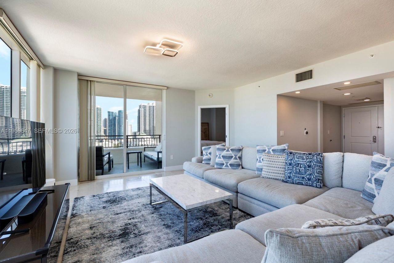 610 W Las Olas Blvd, Unit 2014N, Fort Lauderdale, FL 33312 Photo