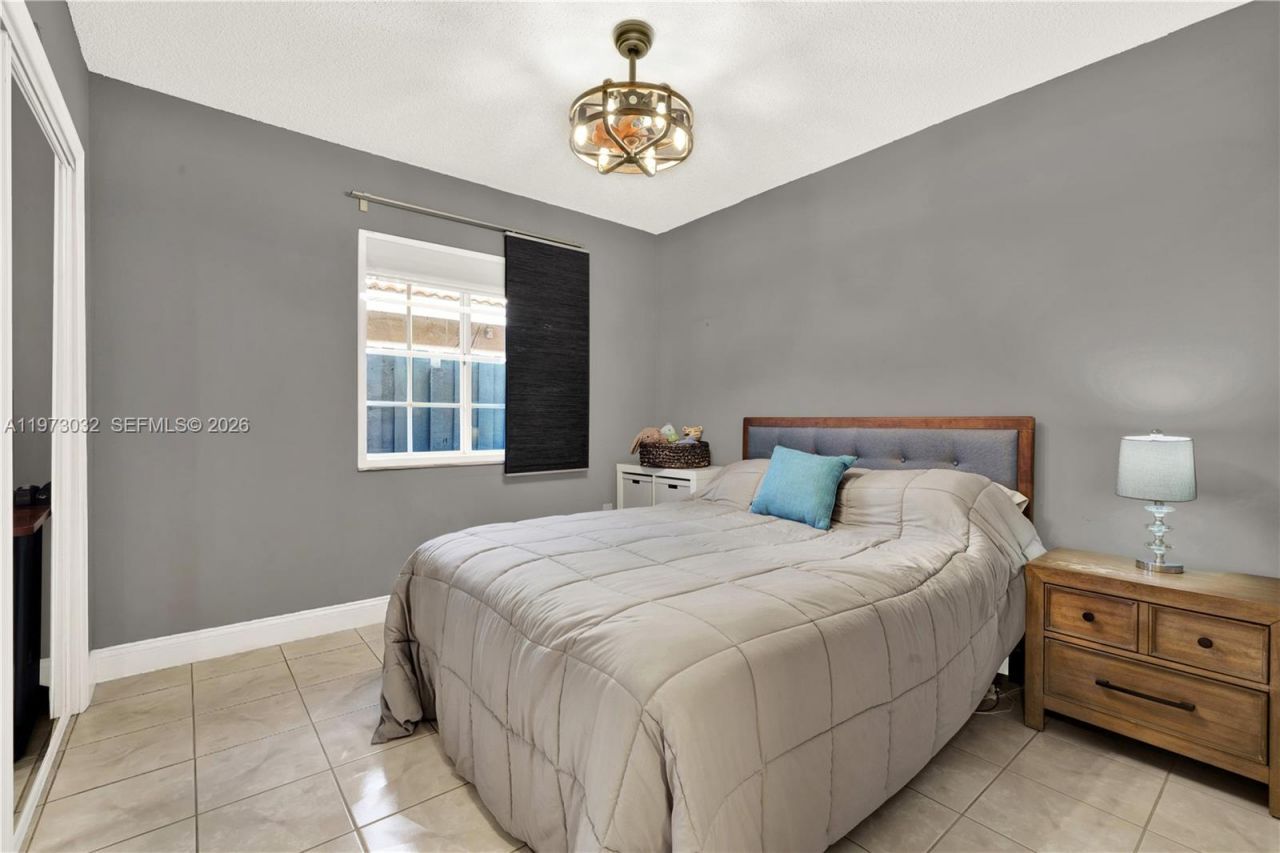 16269 SW 78th Ter , Miami, FL 33193 Photo