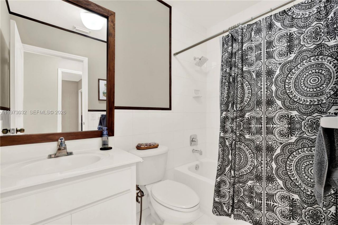 16269 SW 78th Ter , Miami, FL 33193 Photo