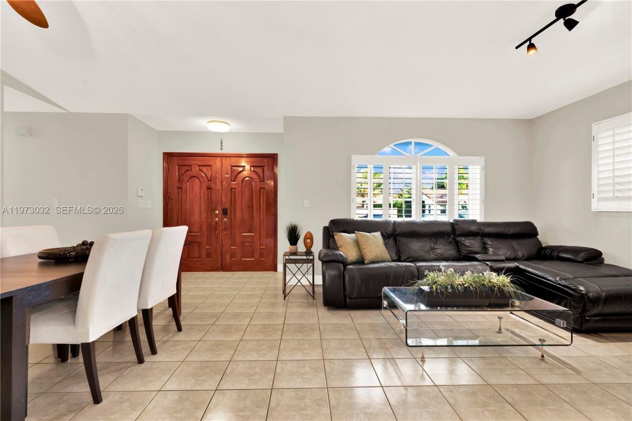 16269 SW 78th Ter , Miami, FL 33193 Photo