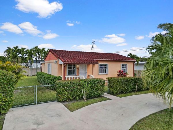 7245 SW 19th St, Miami, FL 33155