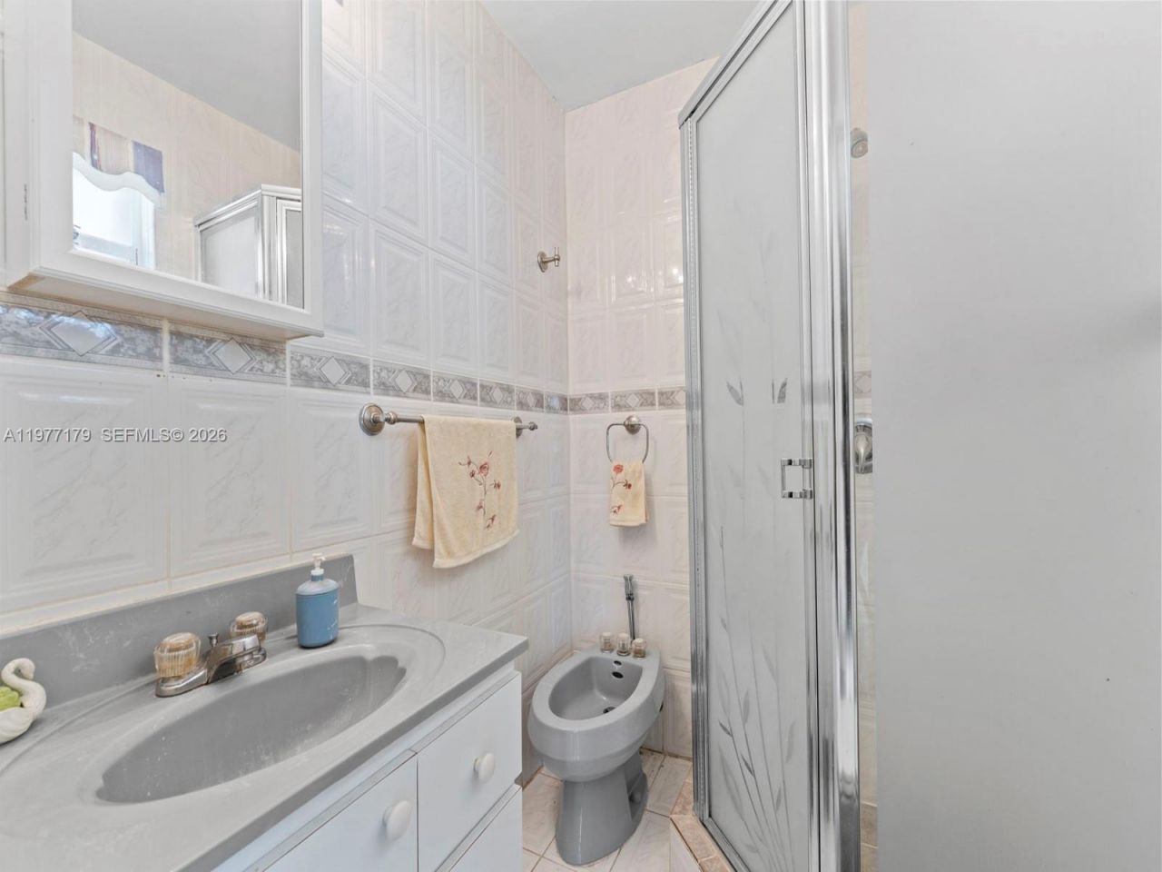 7245 SW 19th St, Miami, FL 33155 Photo