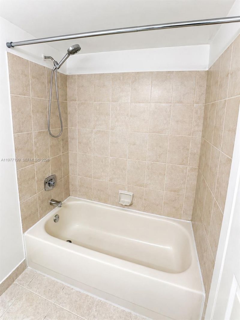 11216 SW 12th St, Unit 203, Pembroke Pines, FL 33025 Photo