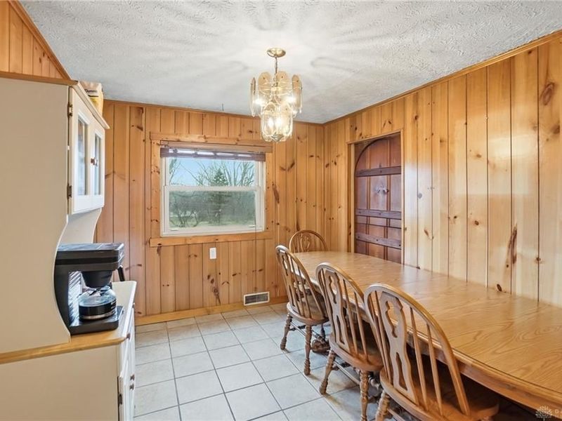 1300 Edwards Drive, Tipp City, OH 45371 Photo 14