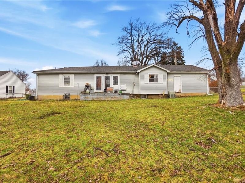 1300 Edwards Drive, Tipp City, OH 45371 Photo 23