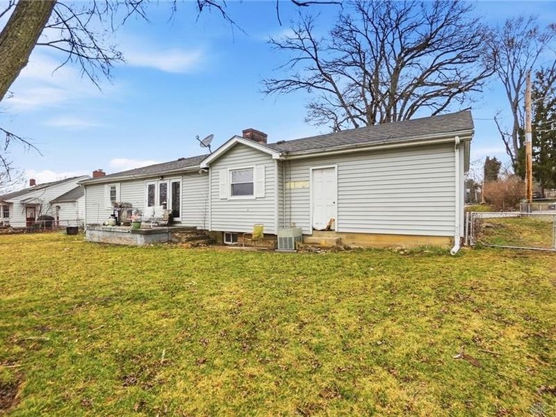 1300 Edwards Drive, Tipp City, OH 45371 Photo 24