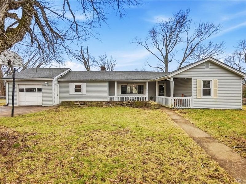 1300 Edwards Drive, Tipp City, OH 45371 Photo 3