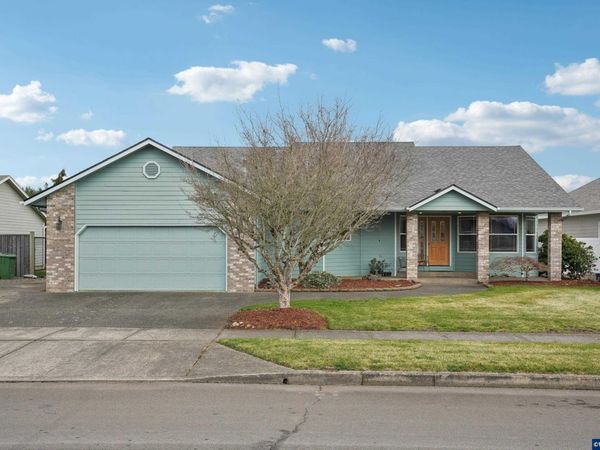 2072 Cardinal Av SE, Stayton, OR 97383