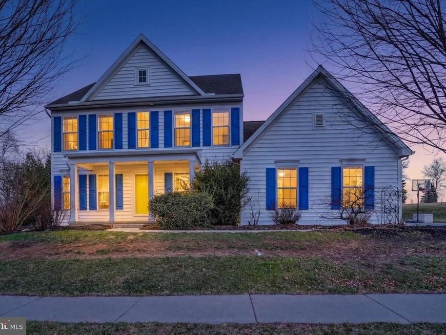 942 Kavanagh Circle, Red Lion, PA 17356 Main Photo