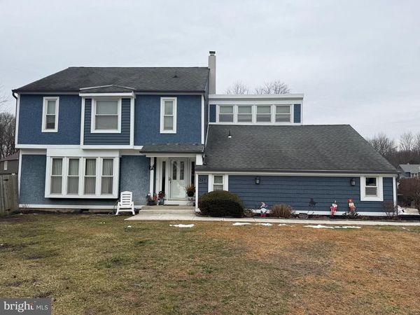 20 ROSE COURT, MOUNT LAUREL, NJ 08054