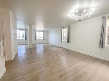 2724 Bertolani Cir, Elk Grove, CA 95758 Photo