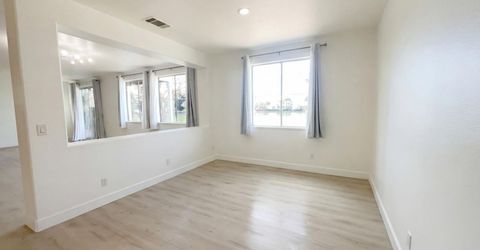 2724 Bertolani Cir, Elk Grove, CA 95758 Photo