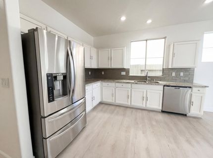 2724 Bertolani Cir, Elk Grove, CA 95758 Photo