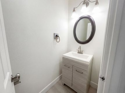 2724 Bertolani Cir, Elk Grove, CA 95758 Photo