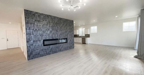 2724 Bertolani Cir, Elk Grove, CA 95758 Photo