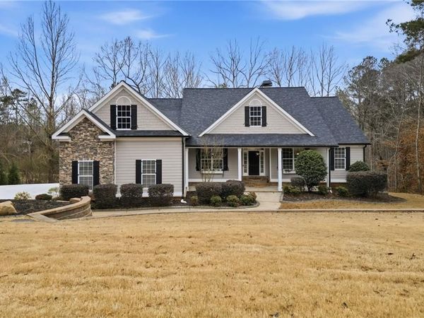 44 S Arbor Shores Drive, Newnan, GA 30265