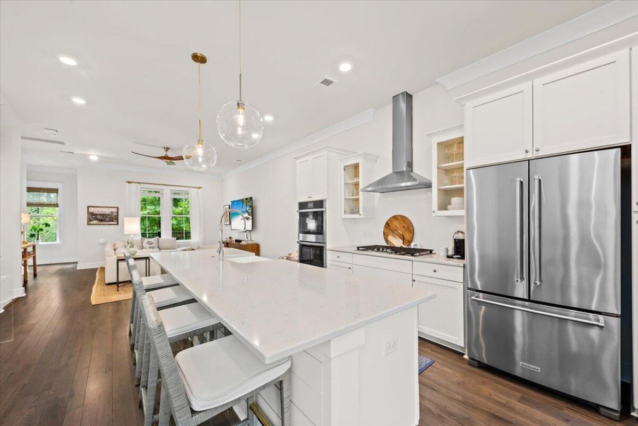 1635 Florentia Street Photo 13