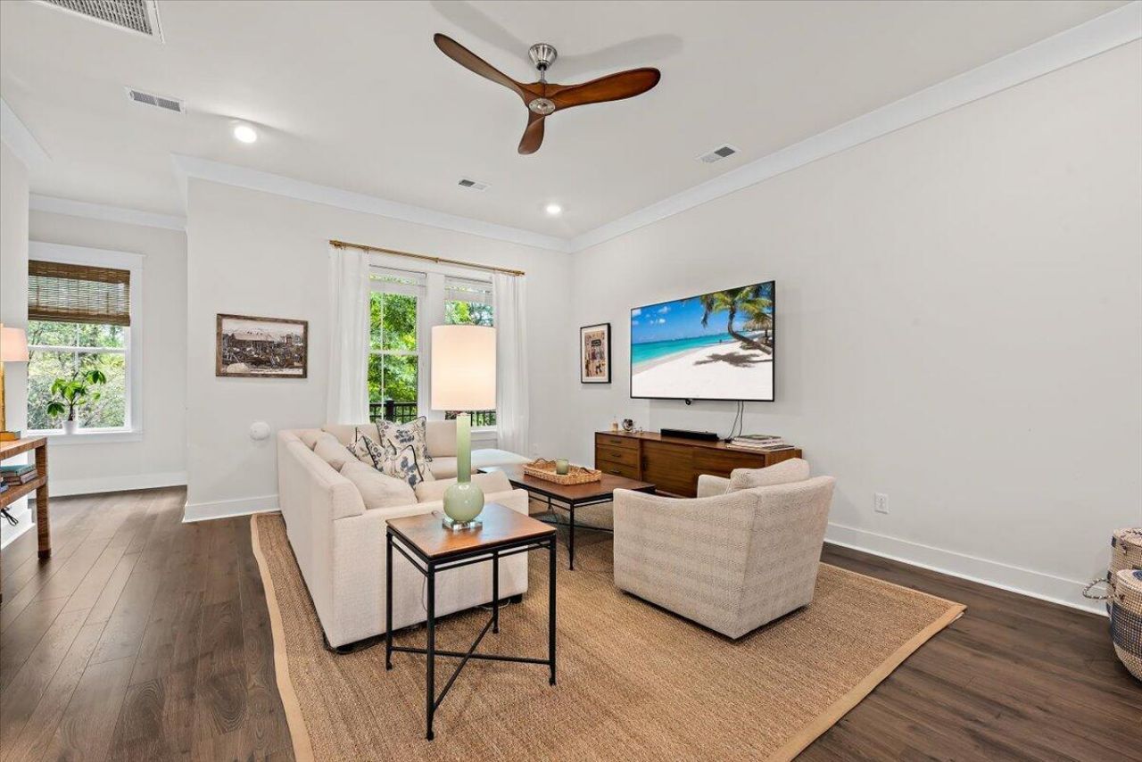 1635 Florentia Street Photo 15