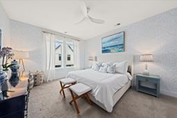 1635 Florentia Street photo 4