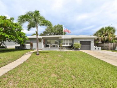 6145 1ST AVENUE N, ST PETERSBURG, FL 33710
