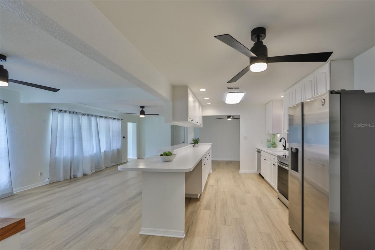 6145 1st Avenue N, Saint Petersburg, FL 33710 Photo