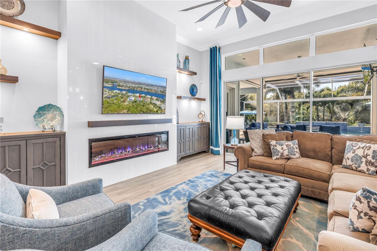 732 Manns Harbor Drive, Apollo Beach, FL 33572 Photo