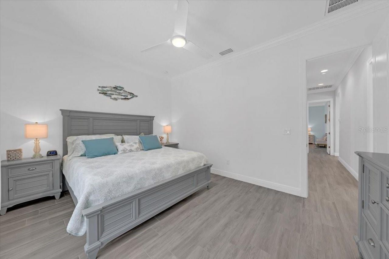 732 Manns Harbor Drive, Apollo Beach, FL 33572 Photo