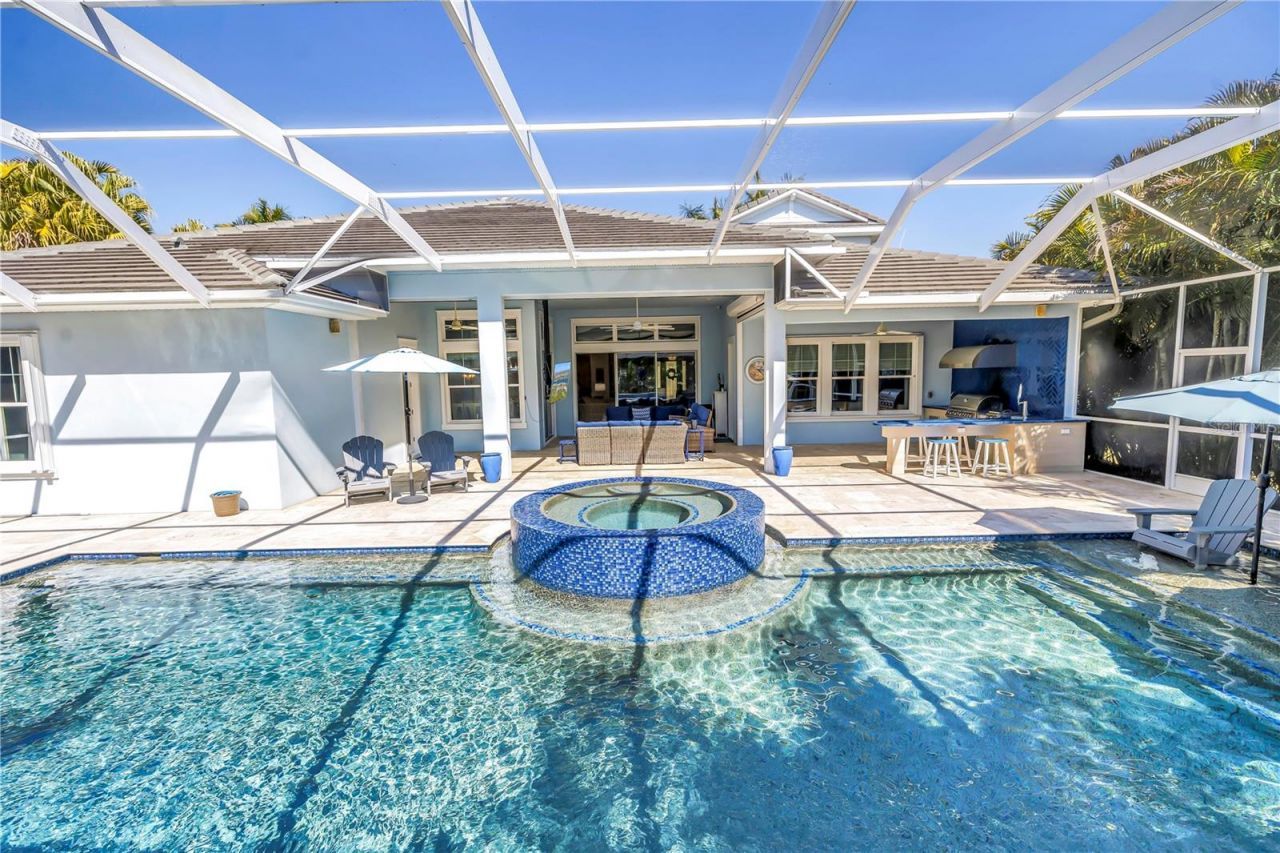 732 Manns Harbor Drive, Apollo Beach, FL 33572 Photo