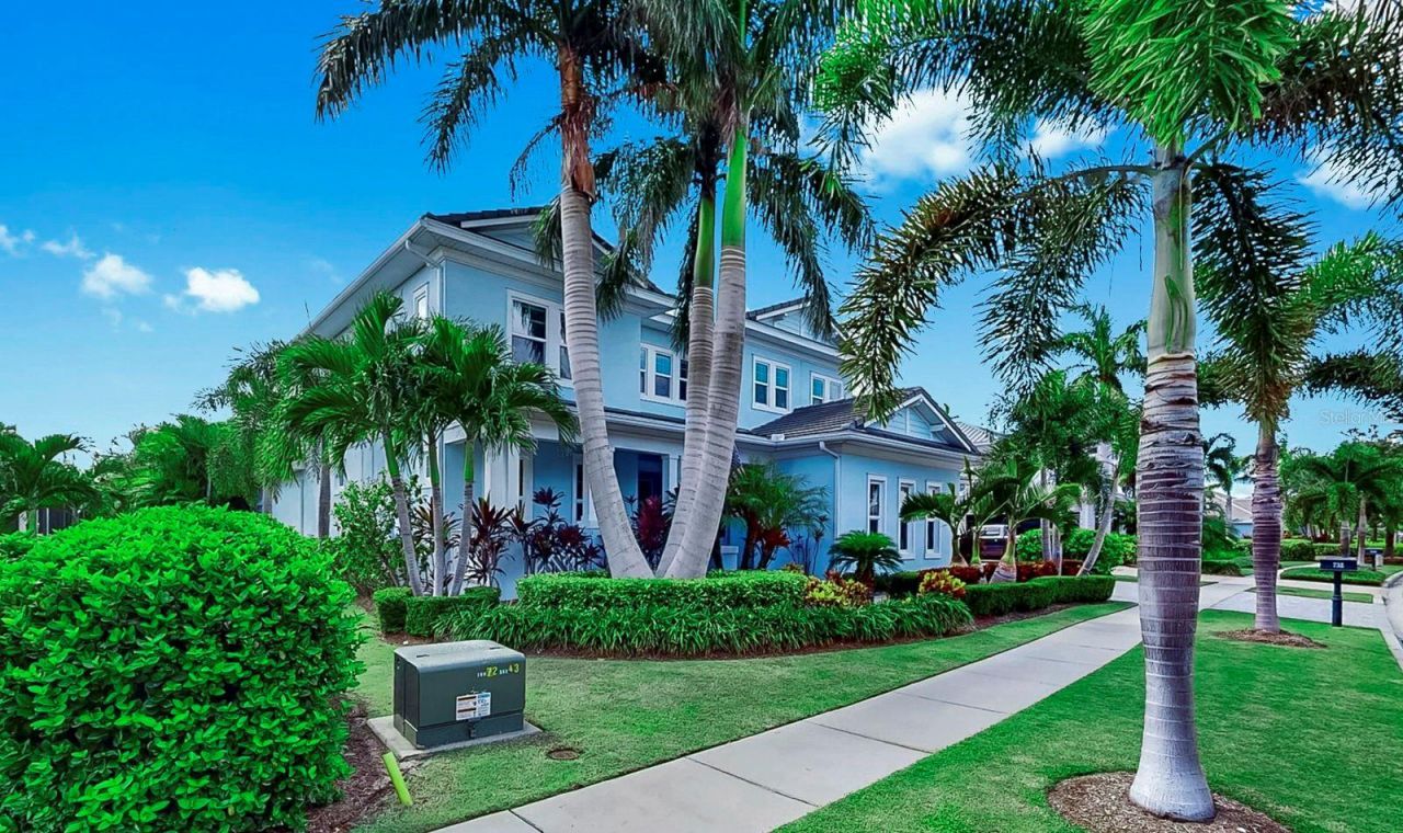 732 Manns Harbor Drive, Apollo Beach, FL 33572 Photo