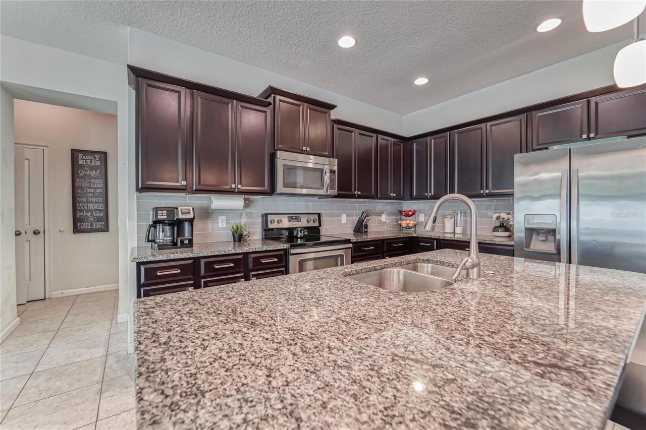 12358 Streambed Drive, Riverview, FL 33579 Photo