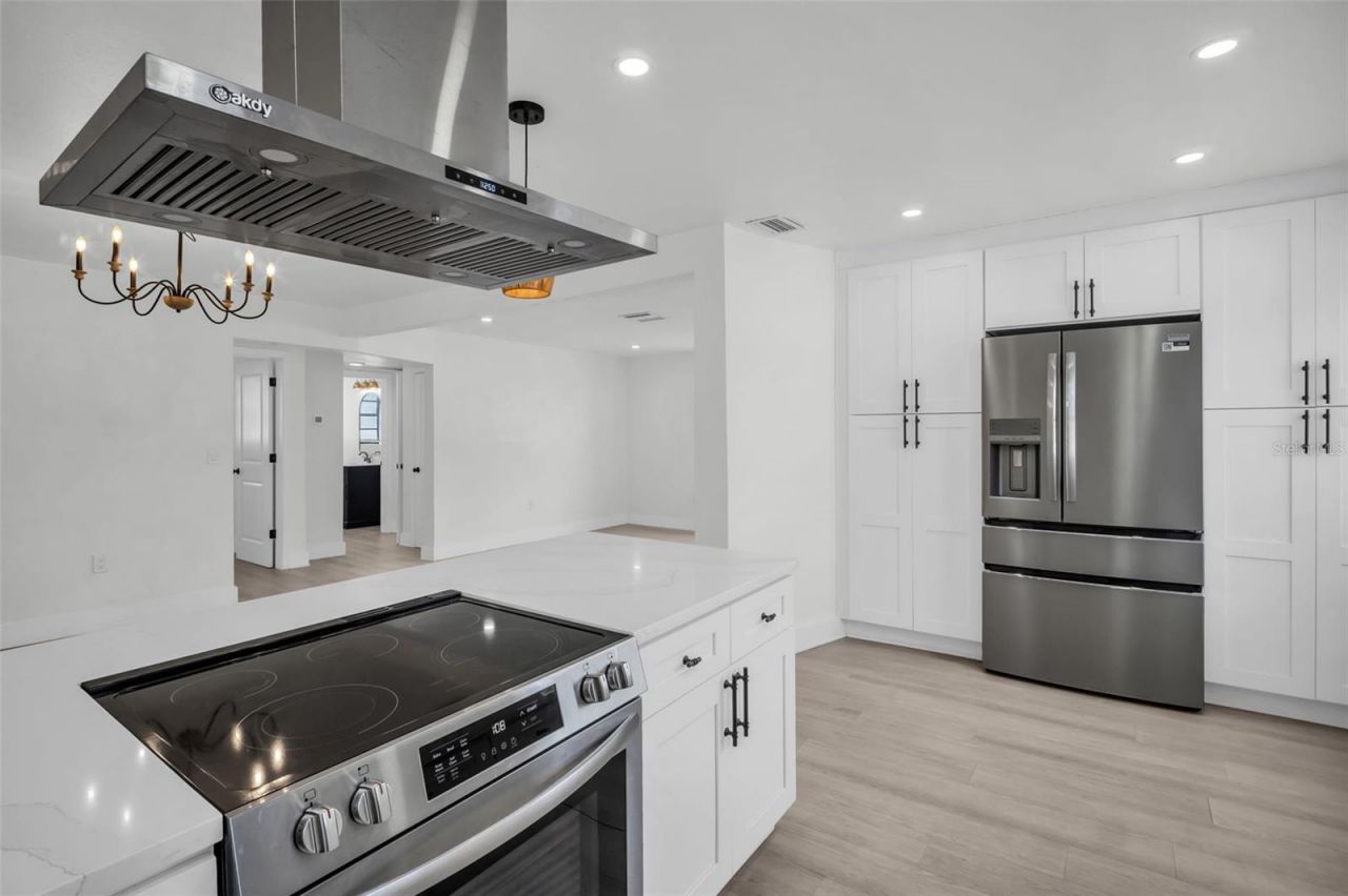 4000 Grove Street S, Saint Petersburg, FL 33705 Photo