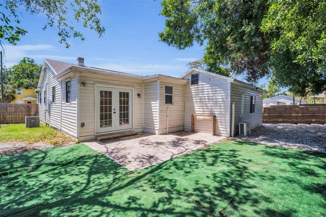 4000 Grove Street S, Saint Petersburg, FL 33705 Photo