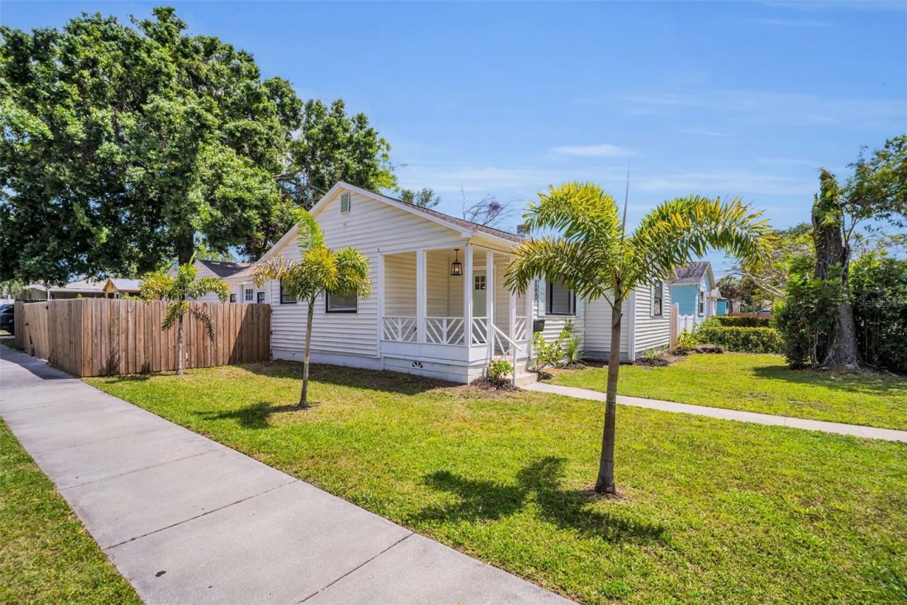 4000 Grove Street S, Saint Petersburg, FL 33705 Photo