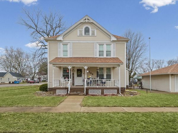 108 S Main Street, Mansfield, IL 61854